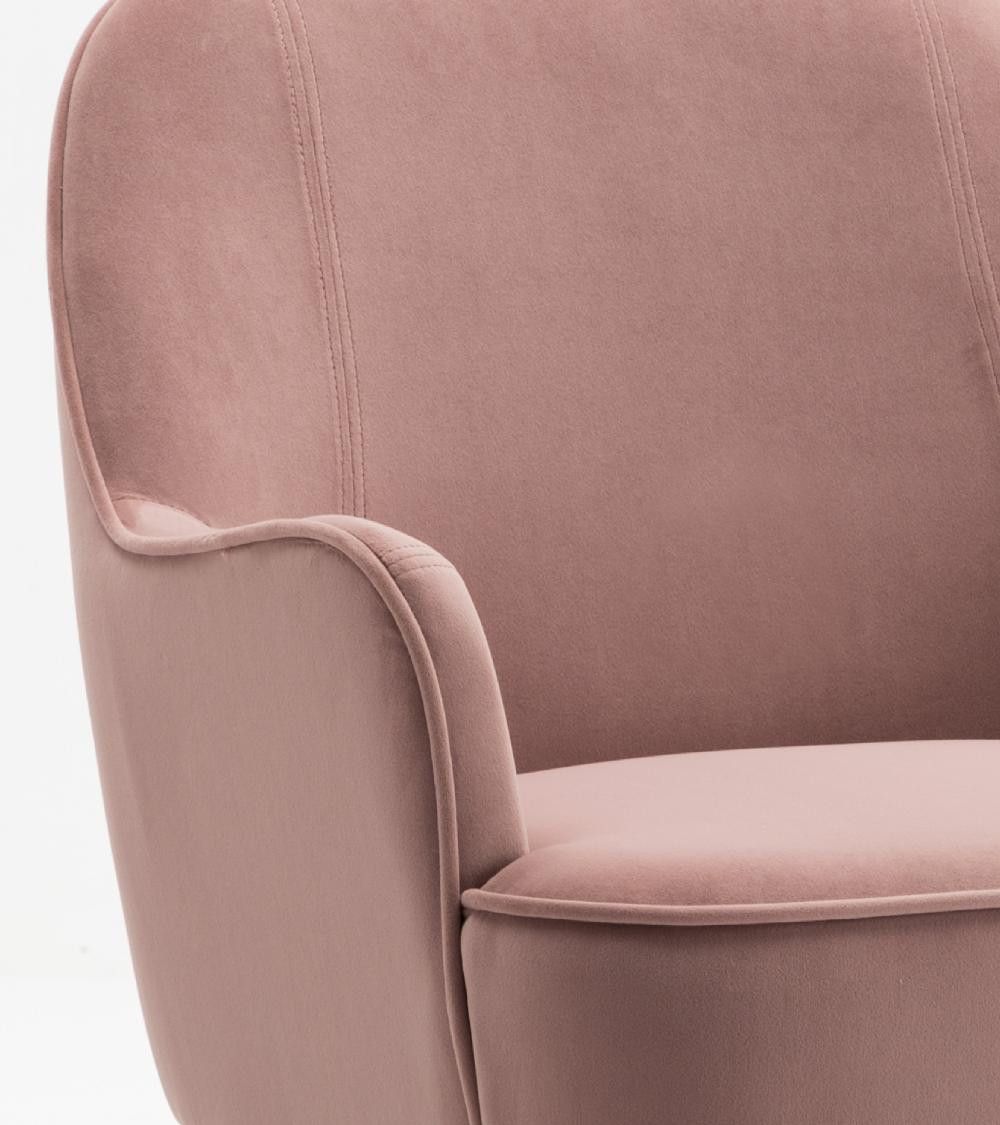 Butaca de terciopelo AMBERES con pata negra o dorada | Cambia Tus Muebles